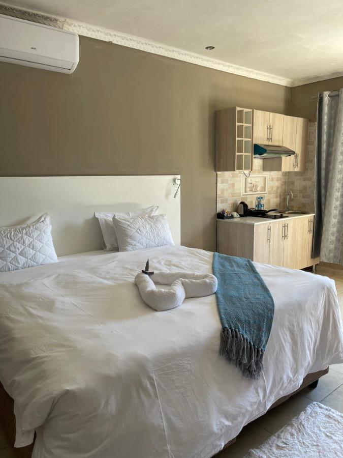 Legends Executive Lodge Choma 外观 照片