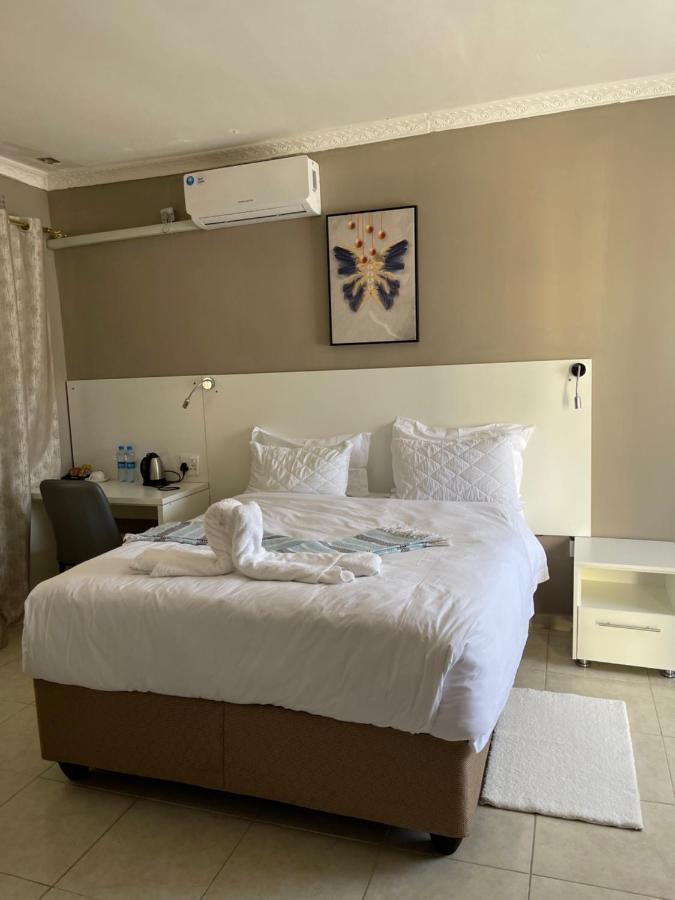 Legends Executive Lodge Choma 外观 照片