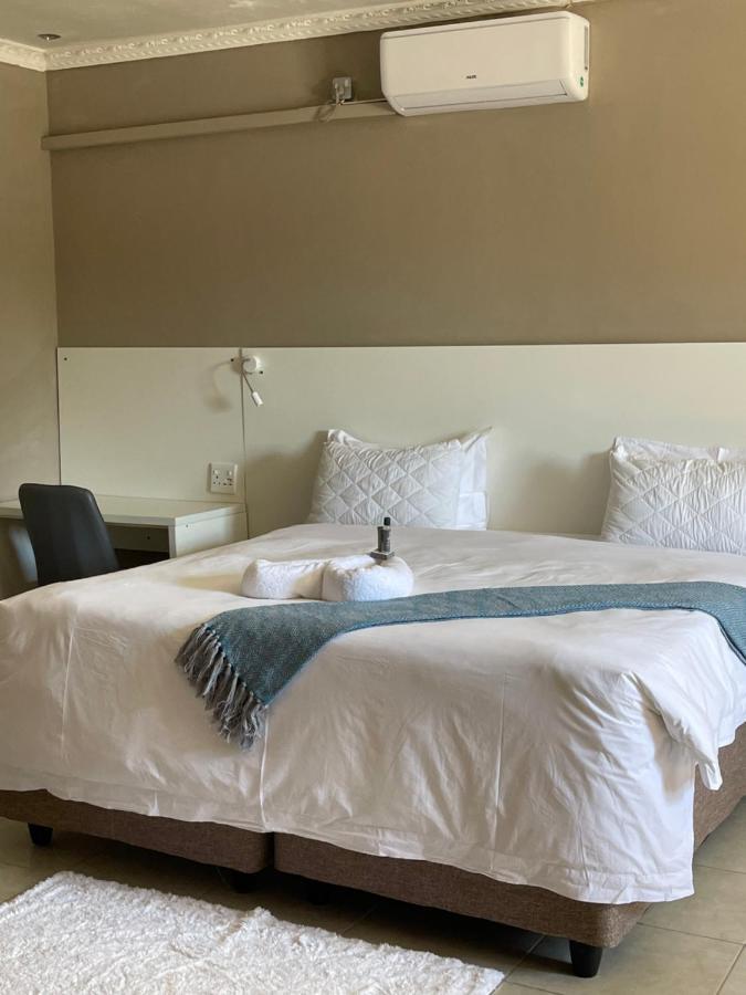 Legends Executive Lodge Choma 外观 照片