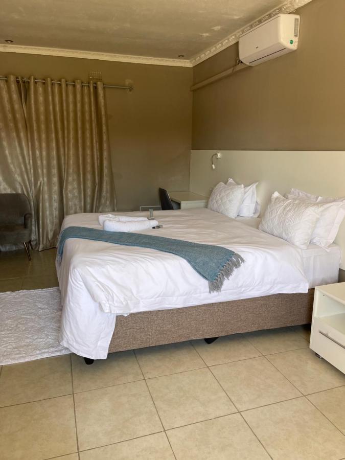 Legends Executive Lodge Choma 外观 照片